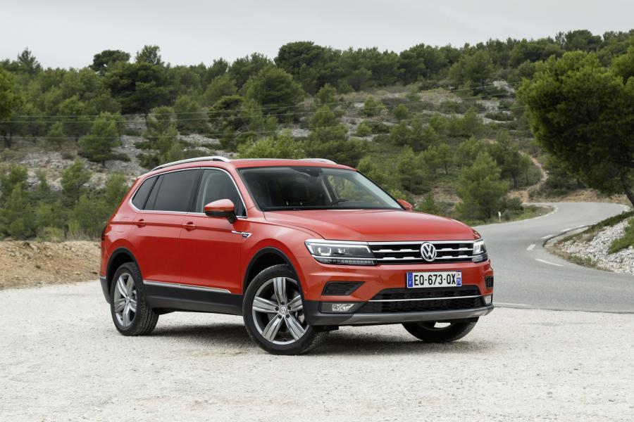  Volkswagen Tiguan Allspace 2017 года  (WW) (фото 37 из 55)
